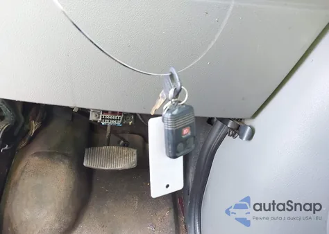 2012 Ford E-250 Commercial z USA, uszkodzony, nr VIN 1FTNE2EWXCDA83613